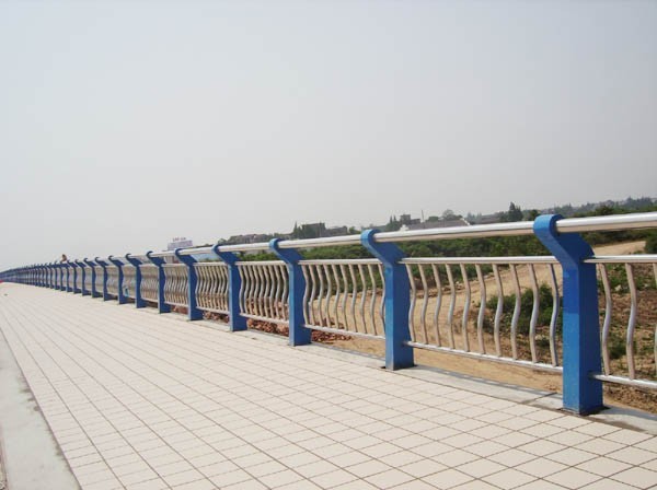 蚌埠304不锈钢复合管桥梁护栏