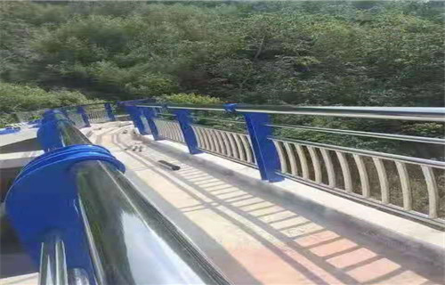 湖南岳阳不锈钢复合管护栏一站式采购厂家基地
